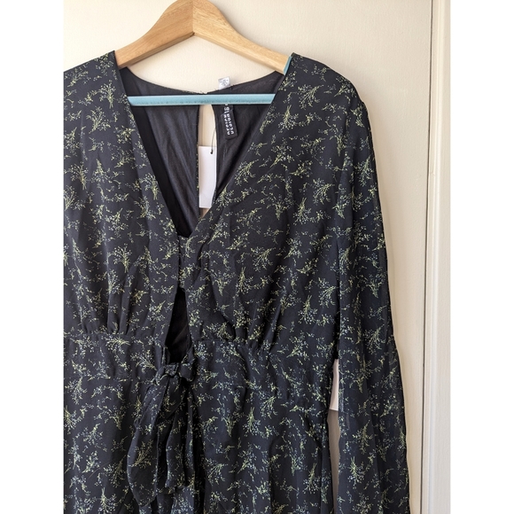 Design Lab Floral Mini Dress - Picture 1 of 6